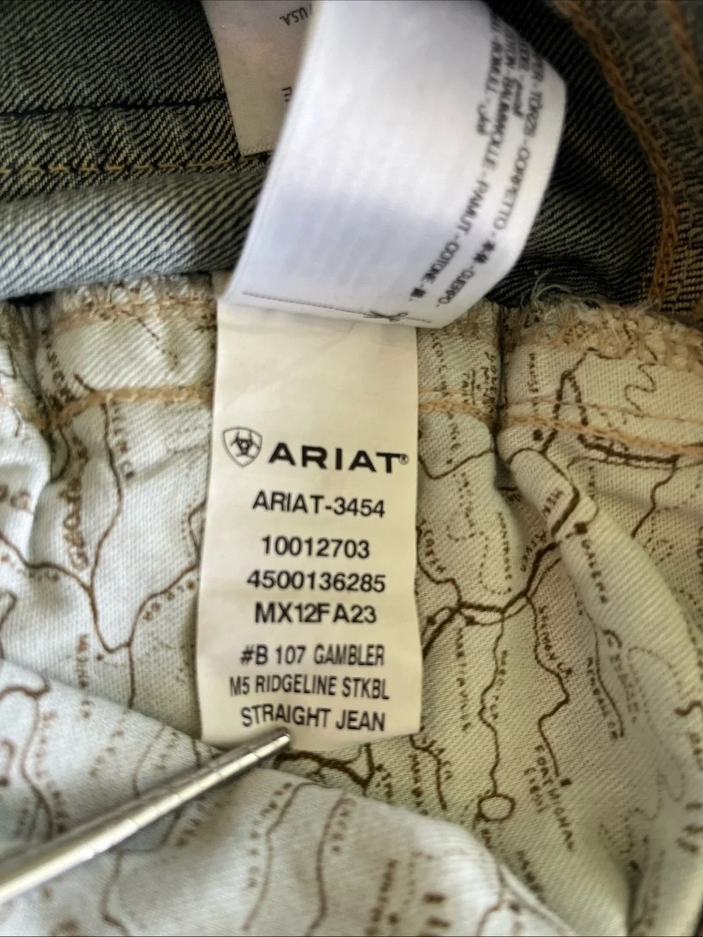 Ariat M5 33/34Men’s Straight Fit & Leg Through Seat & Thigh Gambler